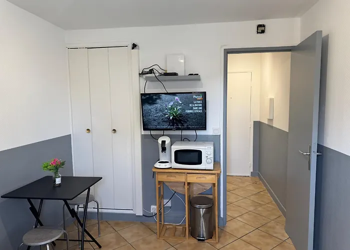 Superbe à 300 Metres Gare Apartamento